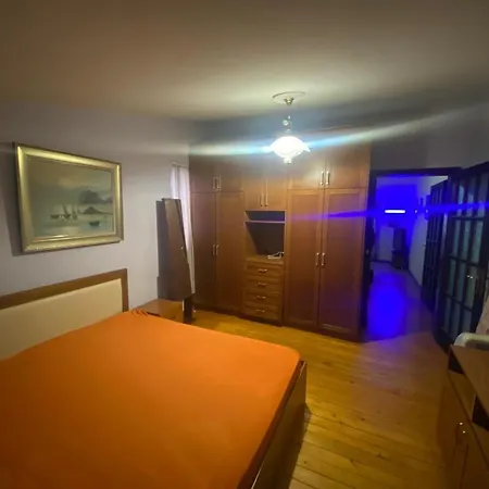 Aparttamento Apartment
